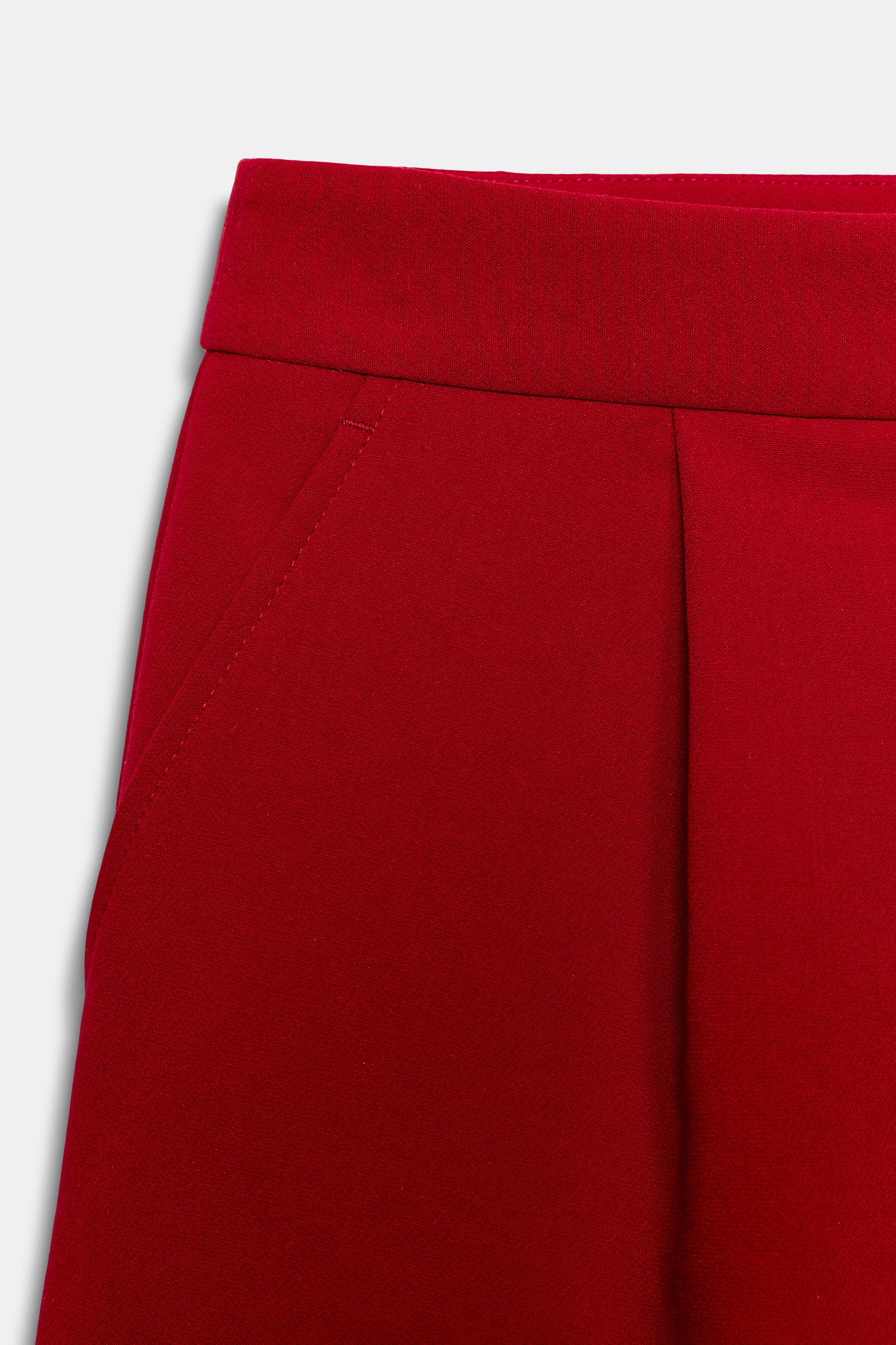 PLEATED SHORTS